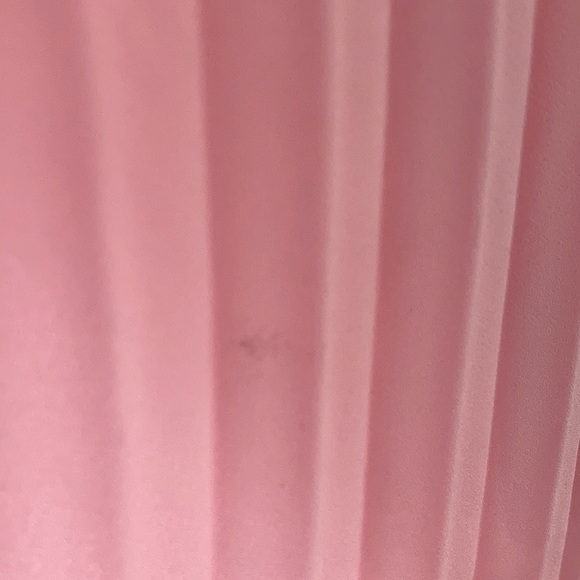 High Waisted Pleated Skirt - Picture 5 of 6